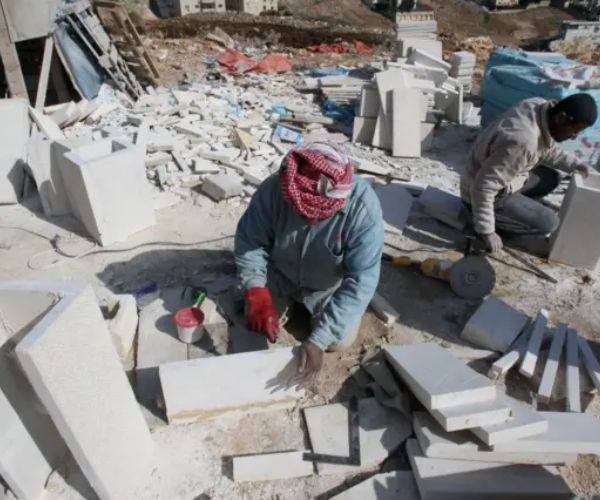 شروط الاستقدام من وزارة العمل 2025 | أحدث الضوابط واللوائح 5 شروط الاستقدام من وزارة العمل