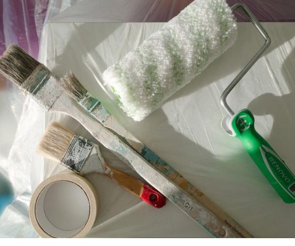 استقدام فني ديكور 2025 | أفضل فنيي الدهانات والتصميم عبر اورا 6 استقدام فني ديكور