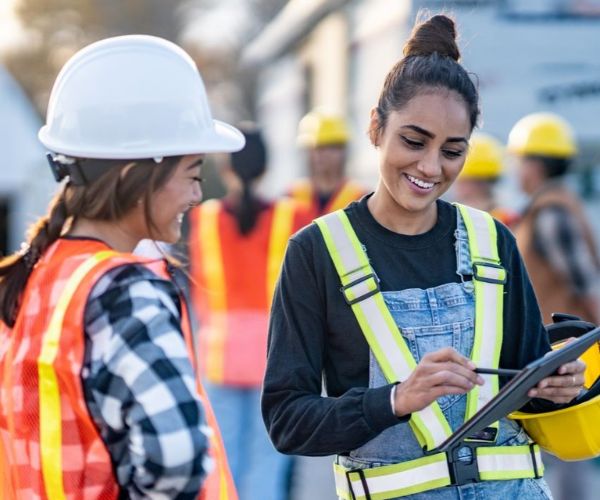 دليلك طريقة استقدام ميكانيكي من اندونيسيا 2025 مع اورا 5 استقدام ميكانيكي