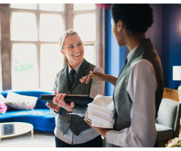 استقدام عمالة ضيافة 2025 | دليلك لأفضل مكتب استقدام معتمد 6 استقدام عمالة ضيافة