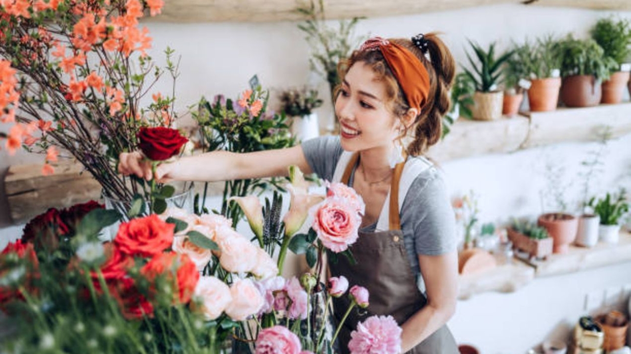 استقدام منسق زهور